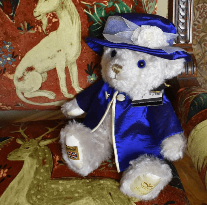 Unique Collector Teddy Bears Made from the Finest Materials