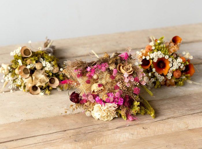 Dried Flower Bouquets to Update Your Living Space